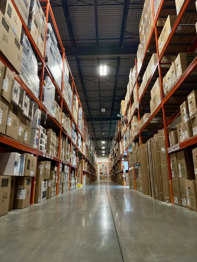 JLB GROUP Warehouse — 30,000 m²